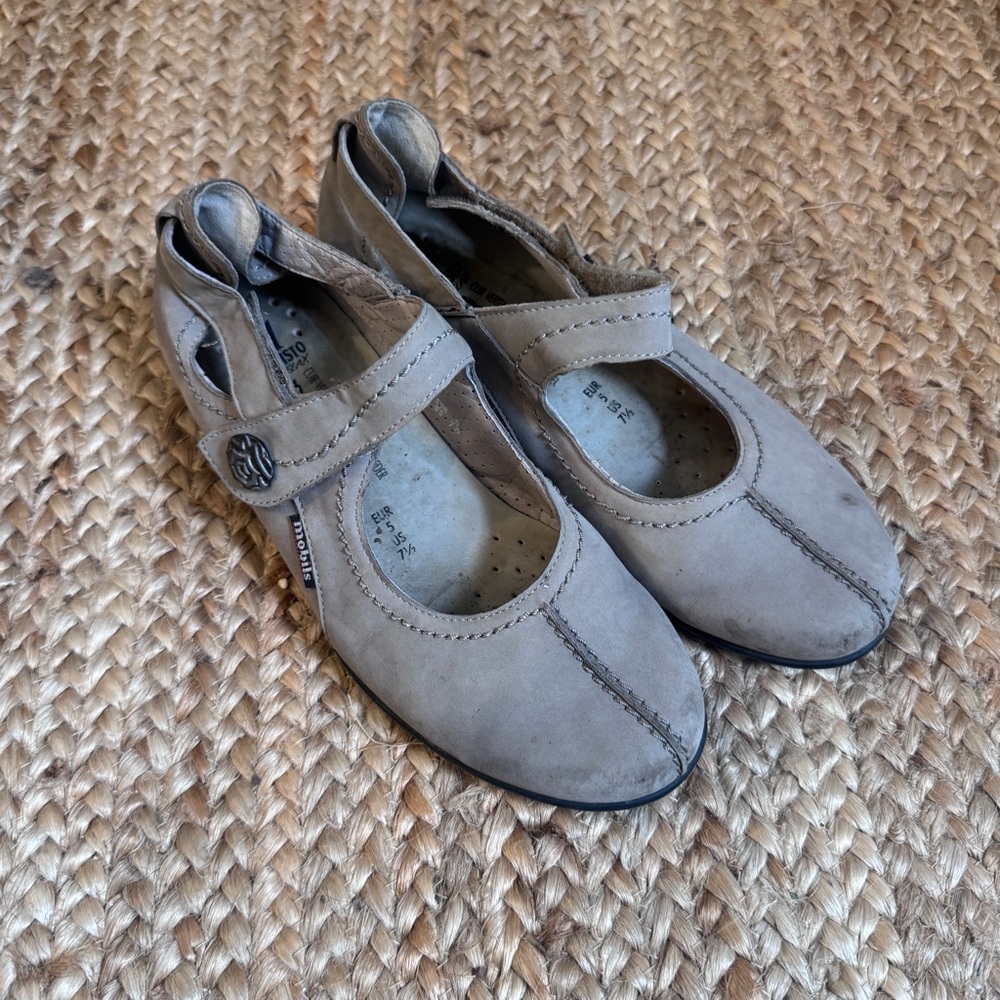 Mephisto Mobils 7.5 Grey Mary Jane Shoes Leather